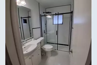 3021 NW 2nd Avenue, Pompano Beach, FL 33064 - Photo 8