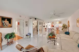 2541 N Nob Hill Rd, Sunrise, FL 33322 - Photo 2