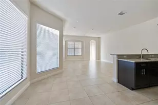 9811 Lakeview Ln, Parkland, FL 33076 - Photo 10