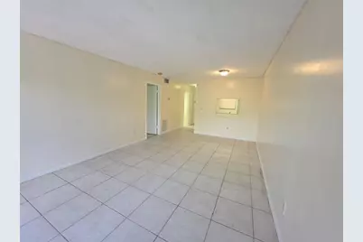 2800 NW 56th Avenue #E302, Lauderhill, FL 33313 - Photo 4