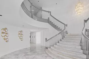 11 Bay Colony Ln, Fort Lauderdale, FL 33308 - Photo 16