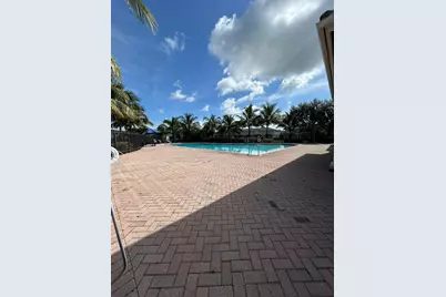 9065 Plymouth Place #9065, Tamarac, FL 33321 - Photo 16