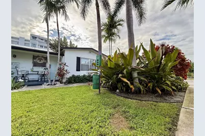 3210 Canal Drive #8, Pompano Beach, FL 33062 - Photo 6