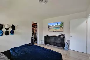 2031 NE 56th St, Fort Lauderdale, FL 33308 - Photo 10