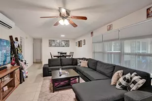 2031 NE 56th St, Fort Lauderdale, FL 33308 - Photo 14