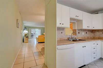 3102 Portofino Point #K3, Coconut Creek, FL 33066 - Photo 4