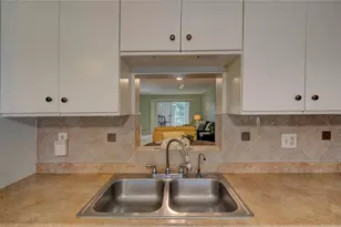 3102 Portofino Point, Coconut Creek, FL 33066 - Photo 6