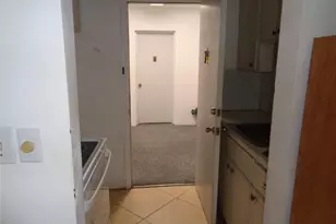 3550 NW 8th Ave Unit, Pompano Beach, FL 33064 - Photo 10