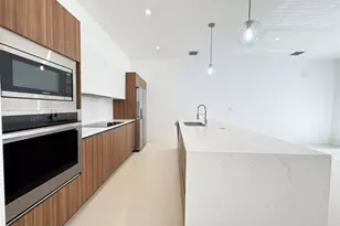 1239 NE 18th Ave, Fort Lauderdale, FL 33304 - Photo 8