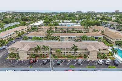 2111 NE 42nd Court #201w, Pompano Beach, FL 33064 - Photo 1