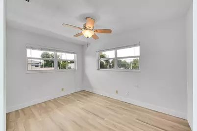 2111 NE 42nd Court #201w, Pompano Beach, FL 33064 - Photo 12