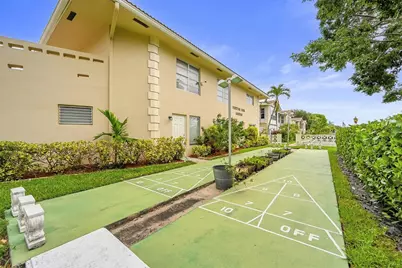 2111 NE 42nd Court #201w, Pompano Beach, FL 33064 - Photo 20