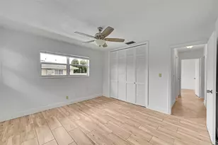 2111 NE 42nd Ct, Pompano Beach, FL 33064 - Photo 10