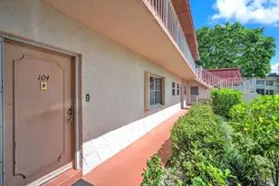 12025 W Greenway Dr, Royal Palm Beach, FL 33411 - Photo 2