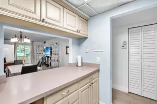 12025 W Greenway Dr, Royal Palm Beach, FL 33411 - Photo 16