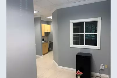 111 N Pine Island Road #208B, Plantation, FL 33324 - Photo 10