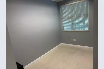 111 N Pine Island Road #208B, Plantation, FL 33324 - Photo 8