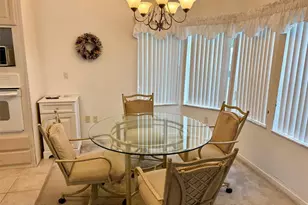 2080 SW 85th Ave, Davie, FL 33324 - Photo 4