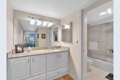 1147 Hillsboro Mile #802, Pompano Beach, FL 33062 - Photo 38