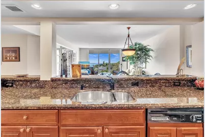 1147 Hillsboro Mile #802, Pompano Beach, FL 33062 - Photo 14