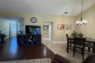 9237 NW 9th Pl, Plantation, FL 33324 - Photo 10