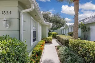 1654 SW Waterfall Blvd, Palm City, FL 34990 - Photo 4