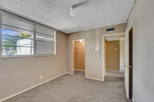 9440 Poinciana Pl, Davie, FL 33324 - Photo 26