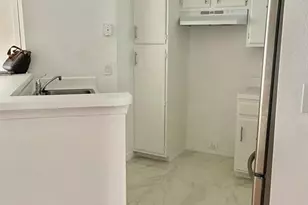 3320 Pinewalk Dr Unit, Margate, FL 33063 - Photo 8