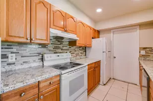 458 SE Galleon Ln, Port Saint Lucie, FL 34983 - Photo 10