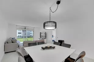 8911 S Hollybrook Blvd, Hollywood, FL 33025 - Photo 10