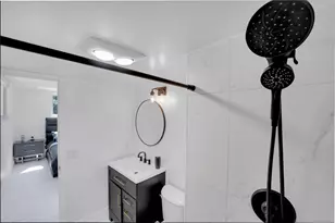 8911 S Hollybrook Blvd, Hollywood, FL 33025 - Photo 18