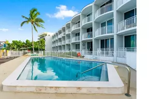 2508 Bay Dr, Pompano Beach, FL 33062 - Photo 12