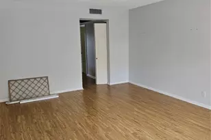 101 SW 132nd Way, Miramar, FL 33027 - Photo 4