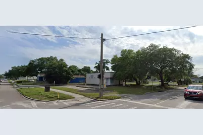 1246 N 16th Street, Saint Petersburg, FL 33705 - Photo 2