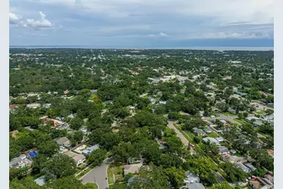4100 N 16th Street, Saint Petersburg, FL 33703 - Photo 10