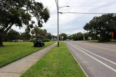 N 17th Street, Saint Petersburg, FL 33713 - Photo 10