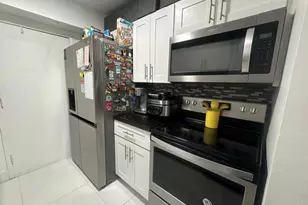 2350 NE 135th St, North Miami, FL 33181 - Photo 8