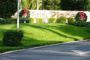 1400 St Charles Pl, Hollywood, FL 33026 - Photo 32