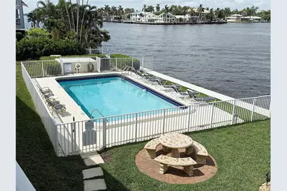 1105 S Riverside Drive #205, Pompano Beach, FL 33062 - Photo 8