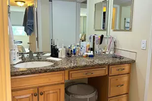 9230 Lagoon Pl, Davie, FL 33324 - Photo 16