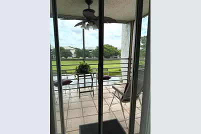 9230 Lagoon Place #408, Davie, FL 33324 - Photo 10
