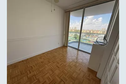 19707 Turnberry Way #8C, Aventura, FL 33180 - Photo 16