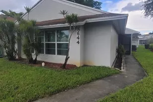 8644 Bridle Path Ct, Davie, FL 33328 - Photo 1