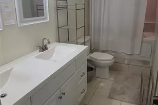 8644 Bridle Path Ct, Davie, FL 33328 - Photo 4