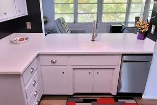 5011 NW 50th Ct, Tamarac, FL 33319 - Photo 10