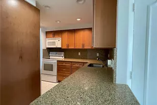 305 N Pompano Beach Blvd, Pompano Beach, FL 33062 - Photo 4