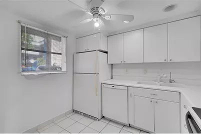 3150 Holiday Springs Boulevard #103, Margate, FL 33063 - Photo 10