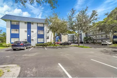 3150 Holiday Springs Boulevard #103, Margate, FL 33063 - Photo 2