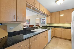 801 Brickell Key Blvd, Miami, FL 33131 - Photo 14