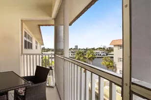 2097 S Ocean Dr, Hallandale Beach, FL 33009 - Photo 6